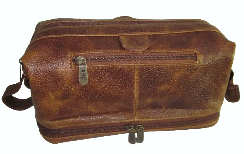 Amerileather Toiletry Bag with Bonus Accessories