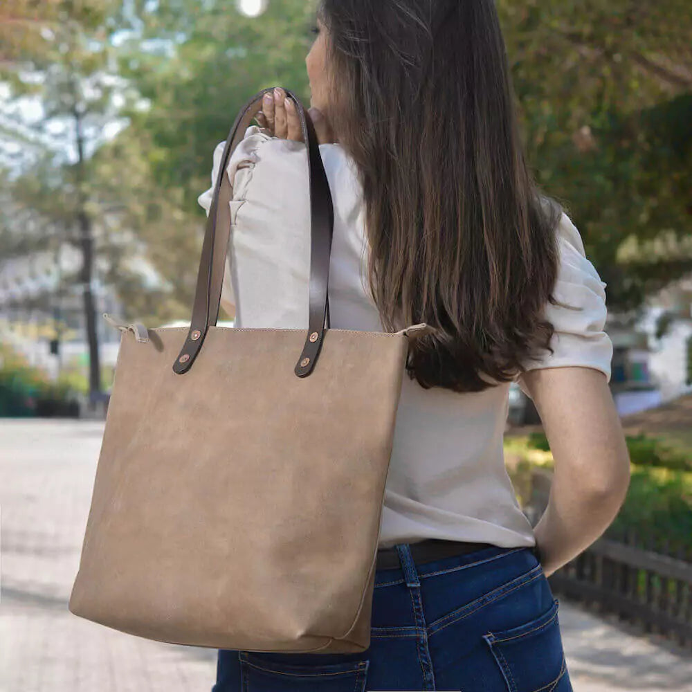 Eden MEDIUM Leather Tote Bag - Zippered